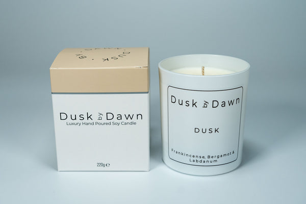 Dusk Candle with gift box Frankincense Bergamot & Labdanum